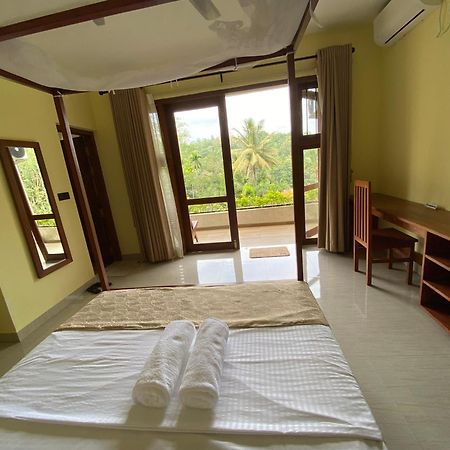Kandy Lotus Chalet Bagian luar foto