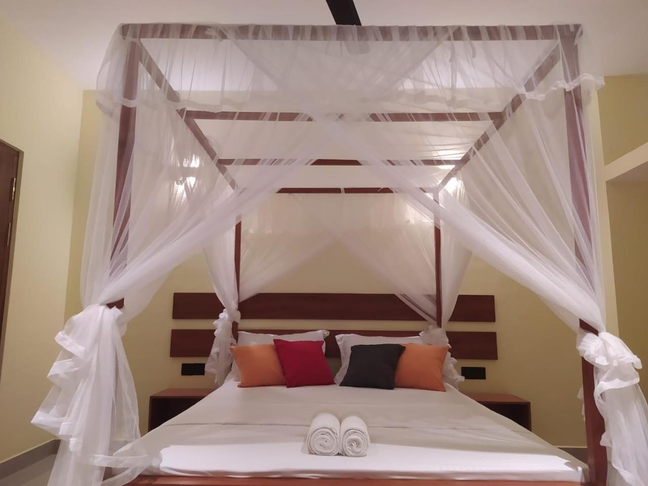 Kandy Lotus Chalet Bagian luar foto