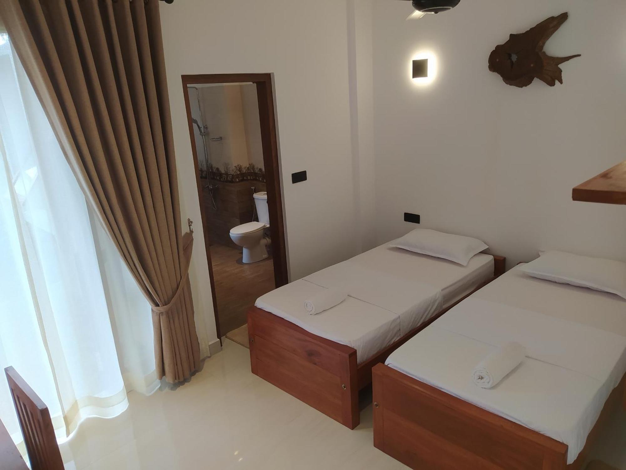 Kandy Lotus Chalet Bagian luar foto