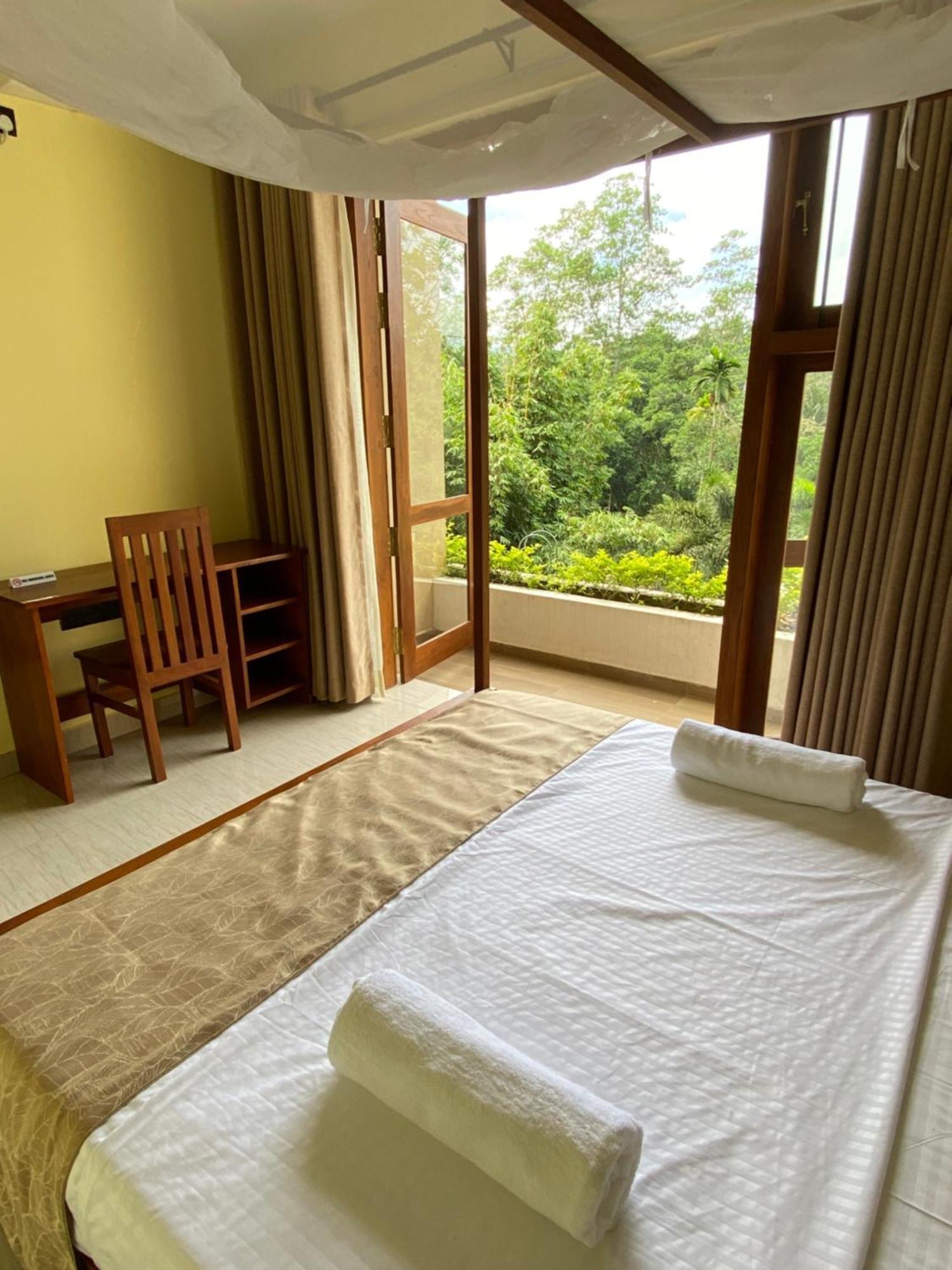 Kandy Lotus Chalet Bagian luar foto